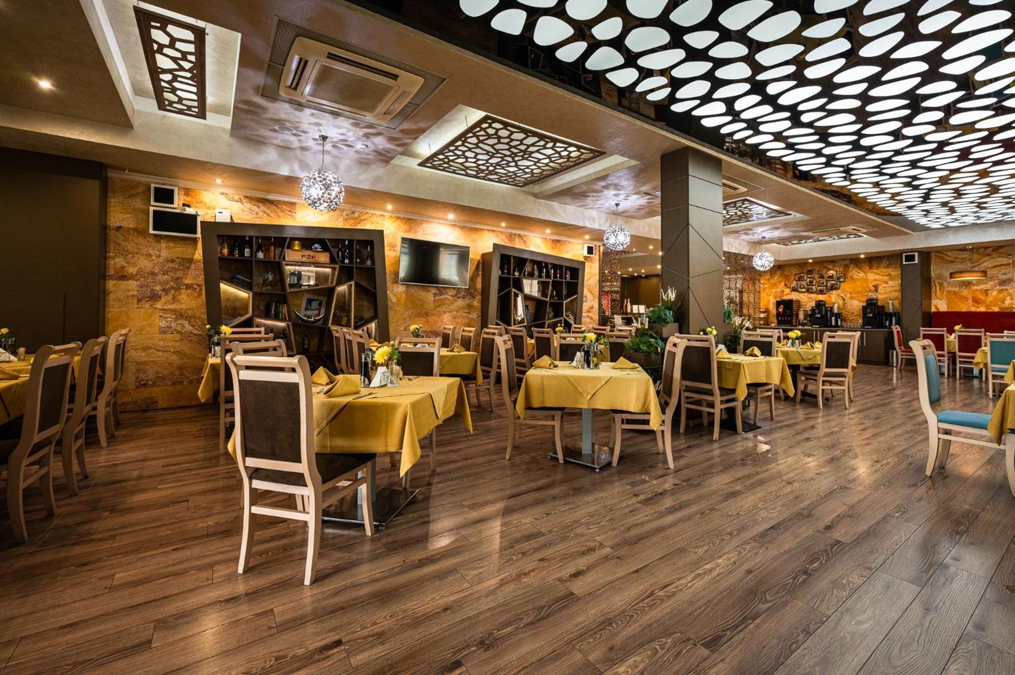 Spa Hotel Infinity Park فيلينغراد المظهر الخارجي الصورة